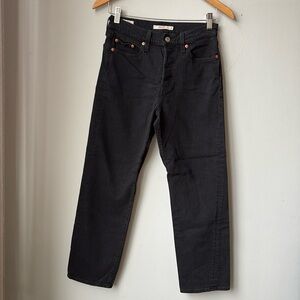 Levi’s black wedgie straight jeans